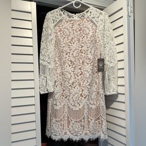 Vince Camuto white lace dress with nude underlay, NWT size 6
